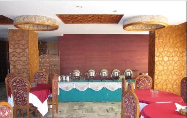 Hotel Imperial Lake View Srīnagar Esterno foto