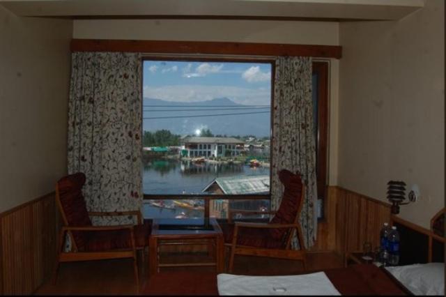 Hotel Imperial Lake View Srīnagar Camera foto